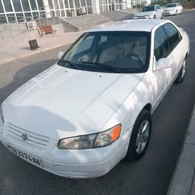 Toyota Camry 1997