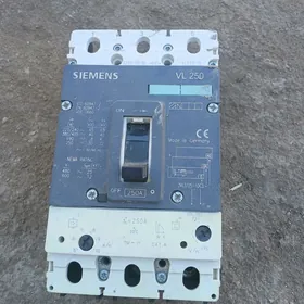 Aftomat 250 A