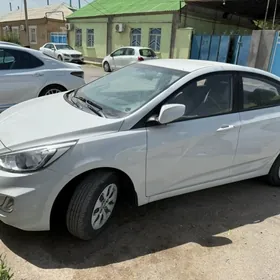 Hyundai Accent 2019