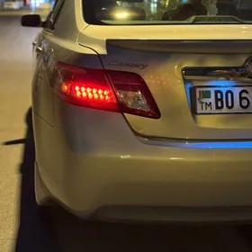 Toyota Camry 2010