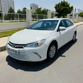 Toyota Camry 2016