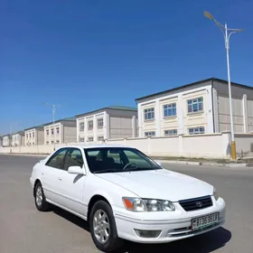 Toyota Camry 2001