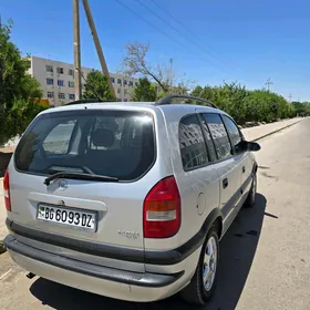 Opel Zafira 2002
