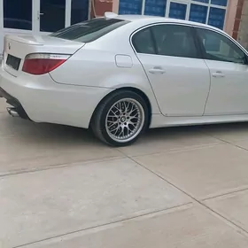 BMW E60 2007