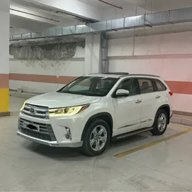 Toyota Highlander 2018