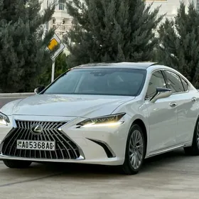 Lexus ES 350 2019