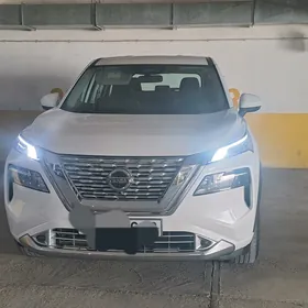 Nissan Rogue 2021