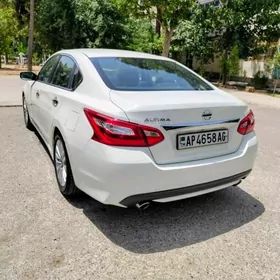 Nissan Altima 2016