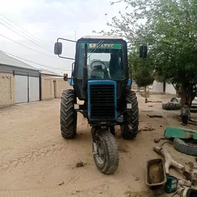 MTZ 80 2002