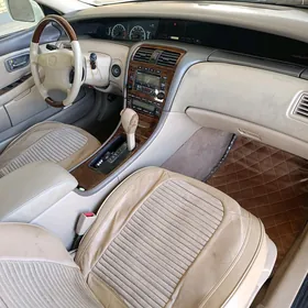 Toyota Avalon 2001