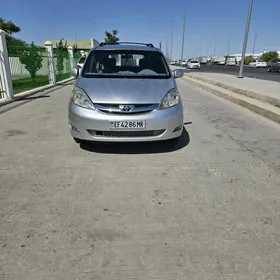 Toyota Sienna 2007
