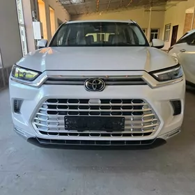 Toyota Grand Highlander 2023