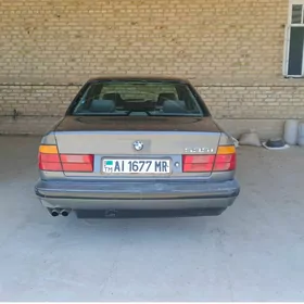 BMW 535 1990