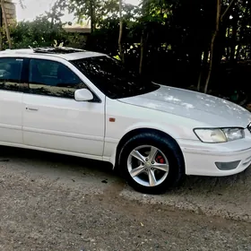 Toyota Camry 1998