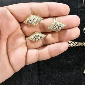 kyzyl 10karat
