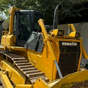 Komatsu D65EX-17 2008