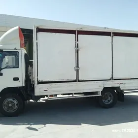 Isuzu Amigo 2010