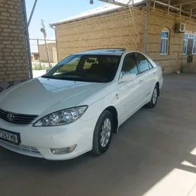 Toyota Camry 2003