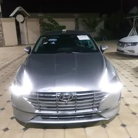 Hyundai Sonata 2021