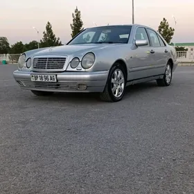 Mercedes-Benz E430 1996