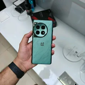 One plus 12 16/1TB