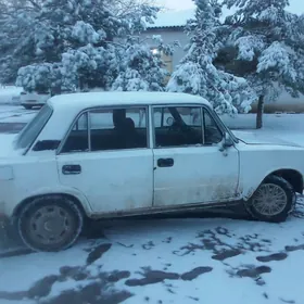 Lada 2104 1980