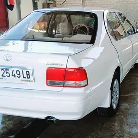 Toyota Vista 1995