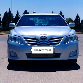 Toyota Camry 2010