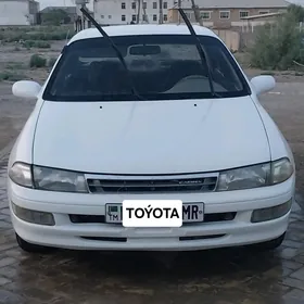 Toyota Carina 1995