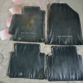 Kowrik Elantra