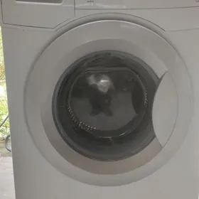 Стиральная машинка Haier
