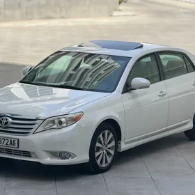 Toyota Avalon 2011