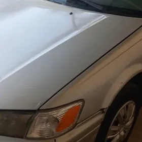 Toyota Camry 2000