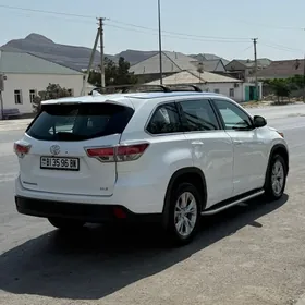 Toyota Highlander 2015