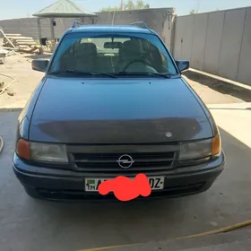 Opel Astra 1992