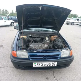 Opel Astra 1993