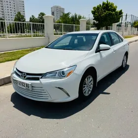 Toyota Camry 2016