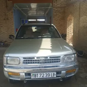 Nissan Pathfinder 1998