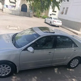 Toyota Camry 2005