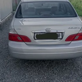 Toyota Avalon 2003