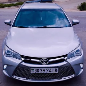Toyota Camry 2016