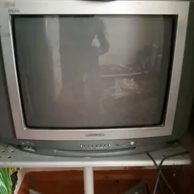 AKIRA TELEWIZOR