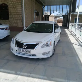 Nissan Altima 2013