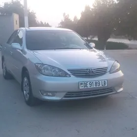 Toyota Camry 2005