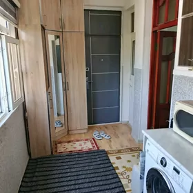 211 kw 3nji etaj 2komnat
