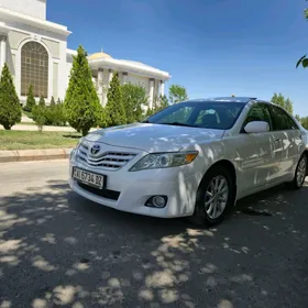 Toyota Camry 2010