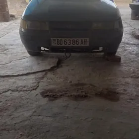 Lada 2110 2025