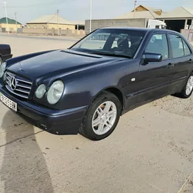 Mercedes-Benz E320 1999