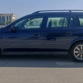 Opel Astra 2000
