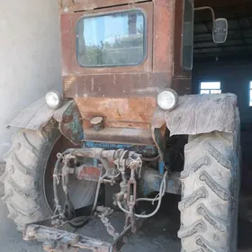 MTZ T-28 1990
